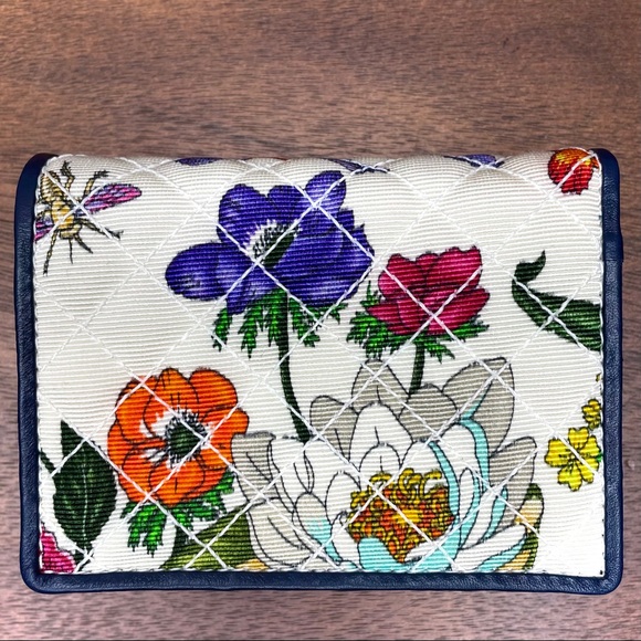 Gucci Blue Floral Quilted Bi-Fold Wallet 536353 - Picture 2 of 16